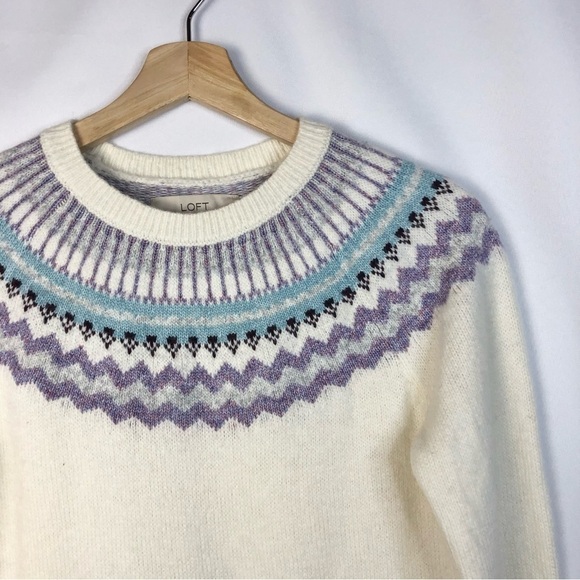Ann Taylor LOFT White & Purple Fair Isle Nordic Crewneck Sweater XS - Picture 4 of 5